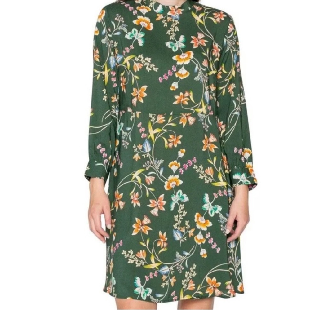Velvet Green Floral Juliet Shift Dress